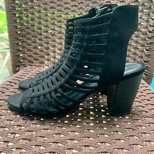 Clunky Heel Black Suede Sandle/Bootie